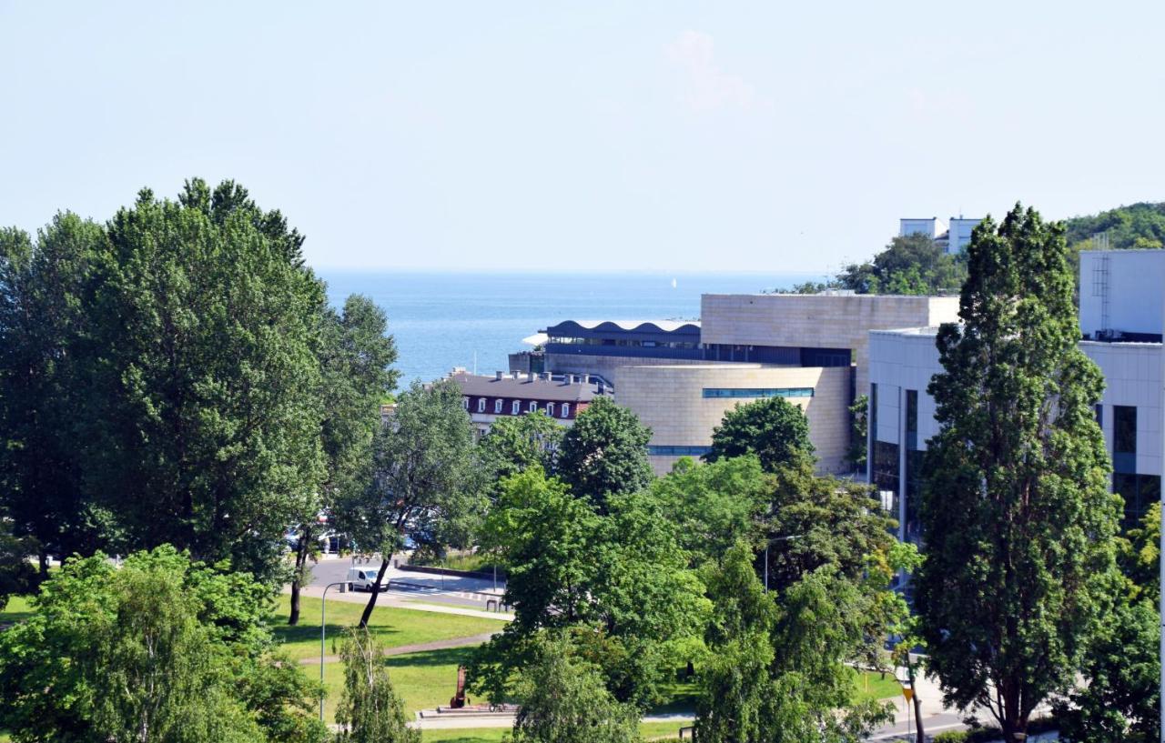 Avis - Skwer Kosciuszki * Gdynia